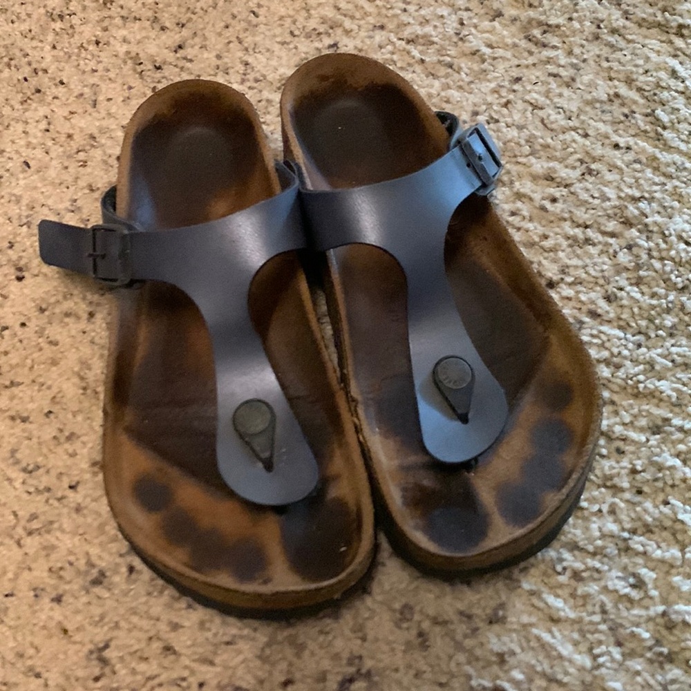Birkenstock Gizeh Birko-Flor leather dark silver / grey metallic sandals